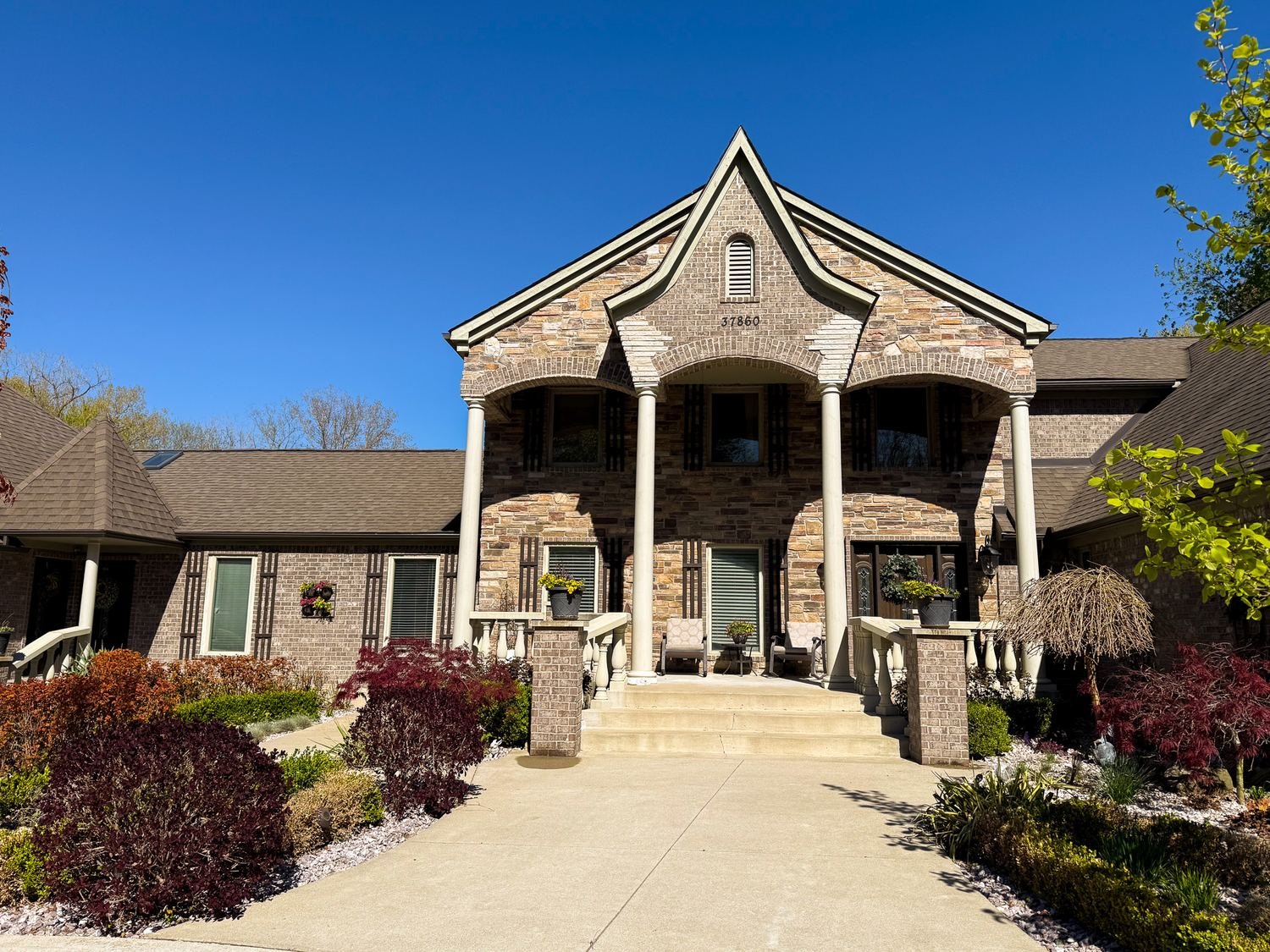 Front entrance columns, 37860 Hazel St